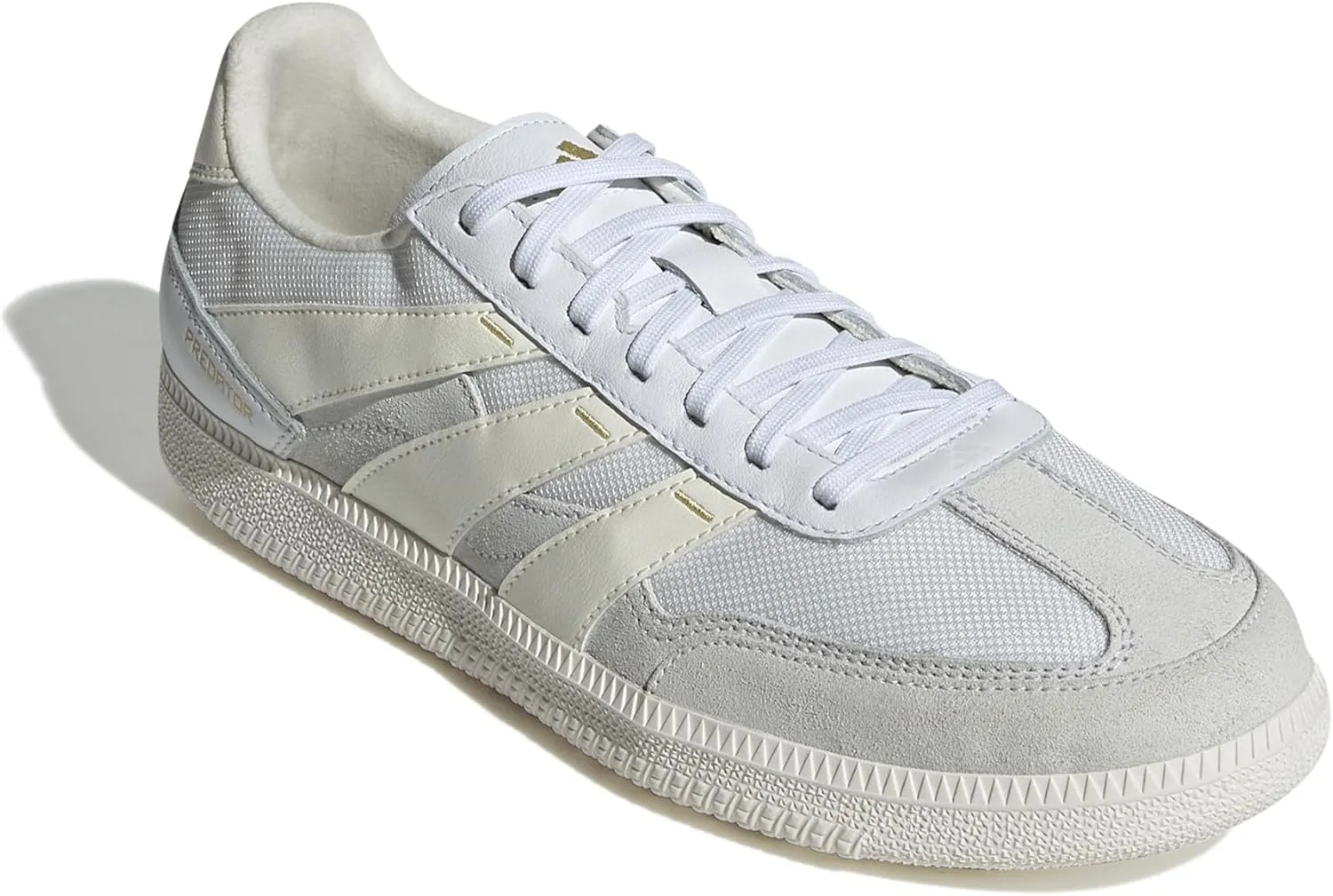 adidas Unisex Freestyle Indoor Sneaker