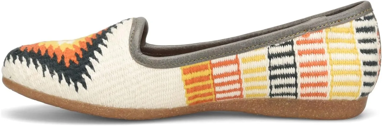 BORN Women's Giselle Flat
