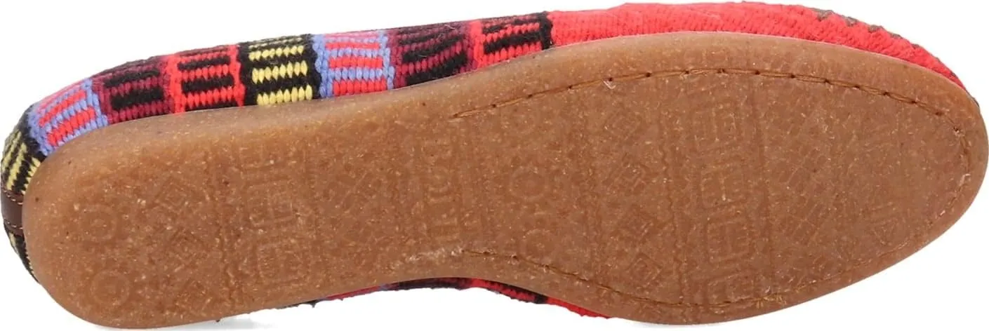 BORN Women's Giselle Flat