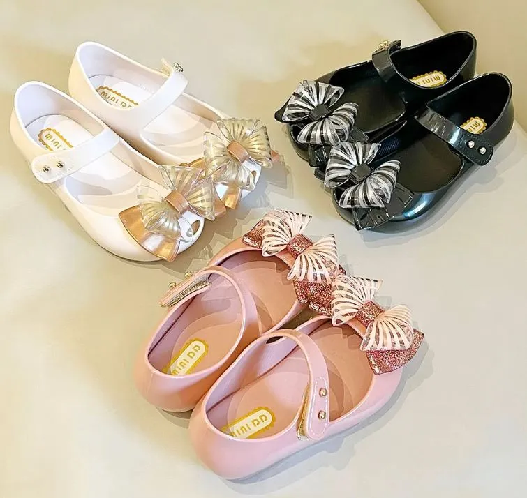 Children's Comfy Flat Shoes designed for Girls
