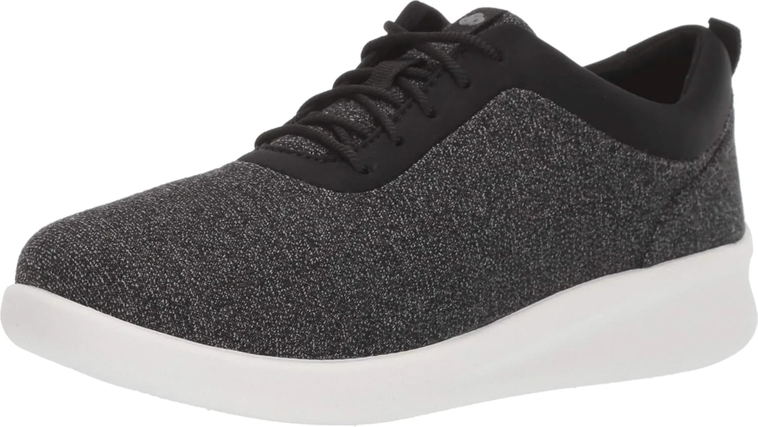 Clarks Women's Sillian 2.0 Pace Sneaker