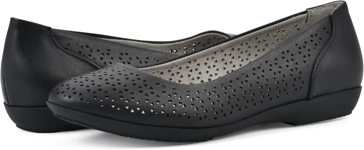 CLIFFS BY WHITE MOUNTAIN Women's Cindy Cushioned Ballet Flat