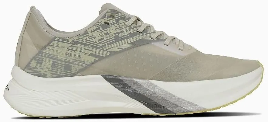 Converse Women's Sneaker Running Shoe