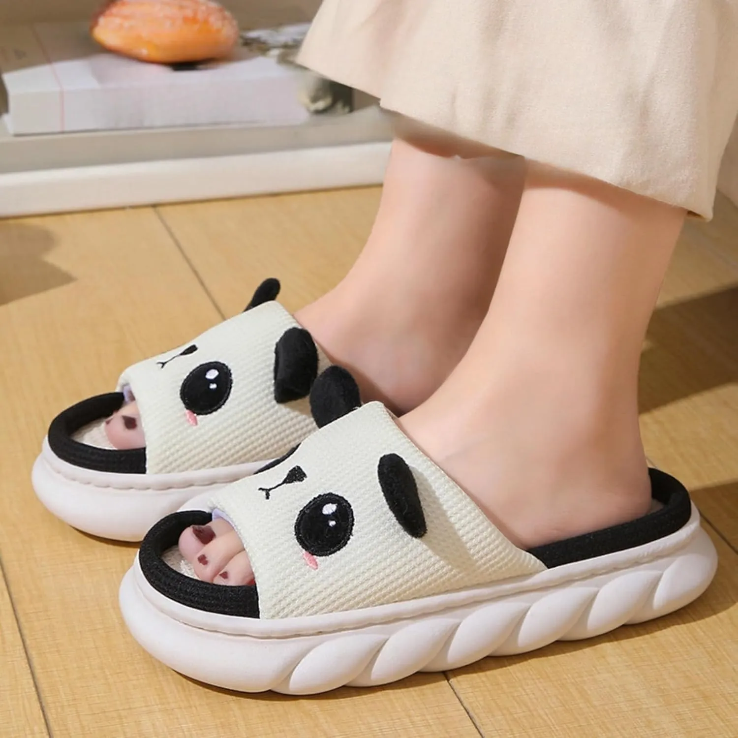Cute Panda House Slippers Cartoon Indoor Breathable Linen Couple Home Slides Winter Warm Plush Cozy Cotton Shoes Thick Soled Comfy Bedroom Slipper