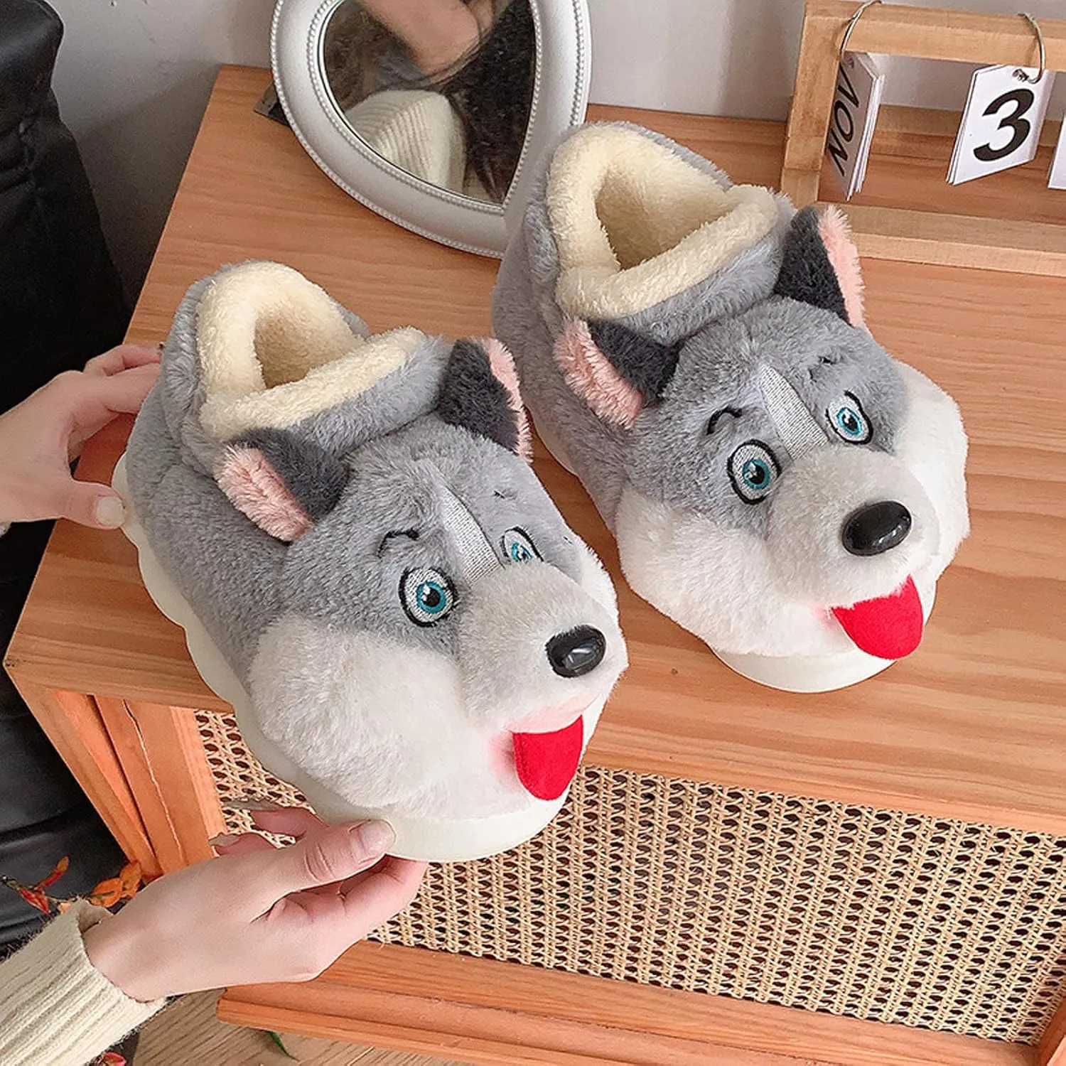 Cute Soft Plush Halloween Warm Slippers for Women Men, Fluffy Cozy Cartoon Closed Back Slippers Cotton House Slipper Womens Animal Funny Furry Bedroom Cloud Slippers for Women Indoor and Outdoor Shoes