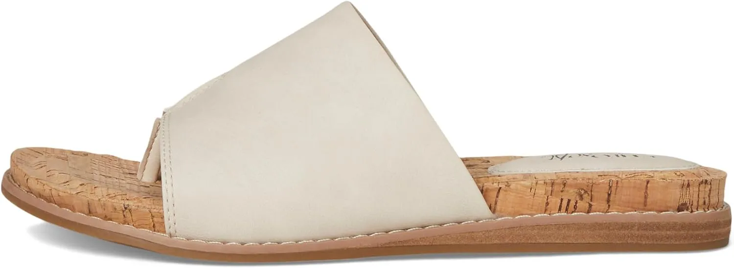 Eurosoft by Sofft Women's Ellamae Flat Sandal