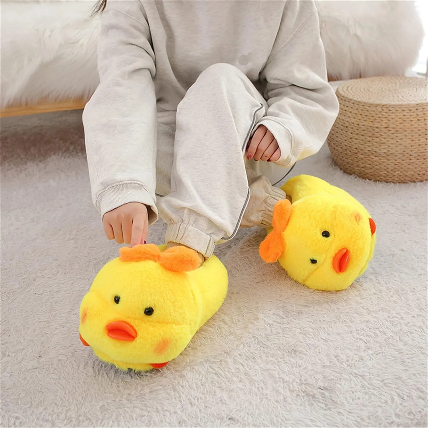 Fuzzy Cozy Pig Animal Cartoon Slippers for Women - Indoor Warm Winter Home Furry Slippers