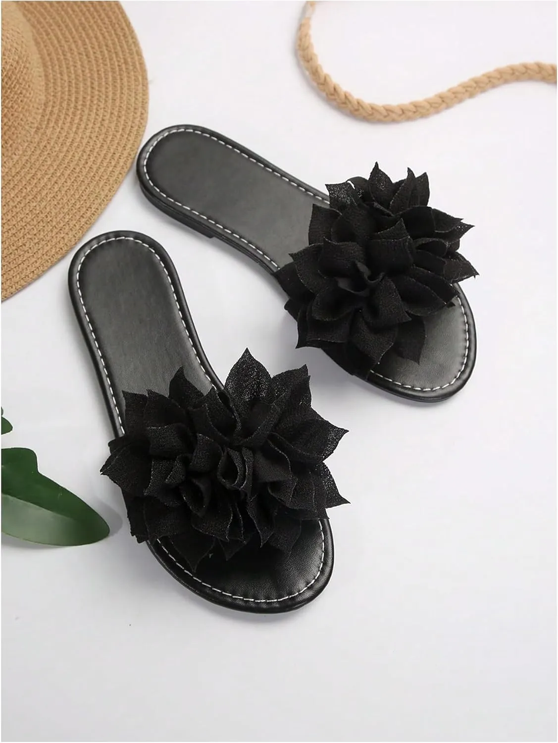 GORGLITTER Women's Flower Sandals 3D Floral Flat Sandals Open Toe Slippers Comfy Lightweight Summer Beach Sandals