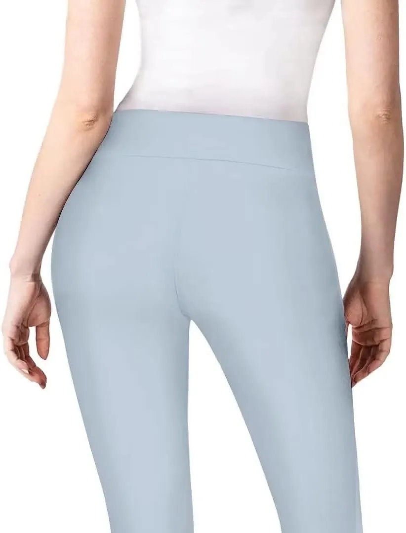 Hybrid & Company Womens Super Comfy Stretch Pull On Millennium Twill Capri Shorts