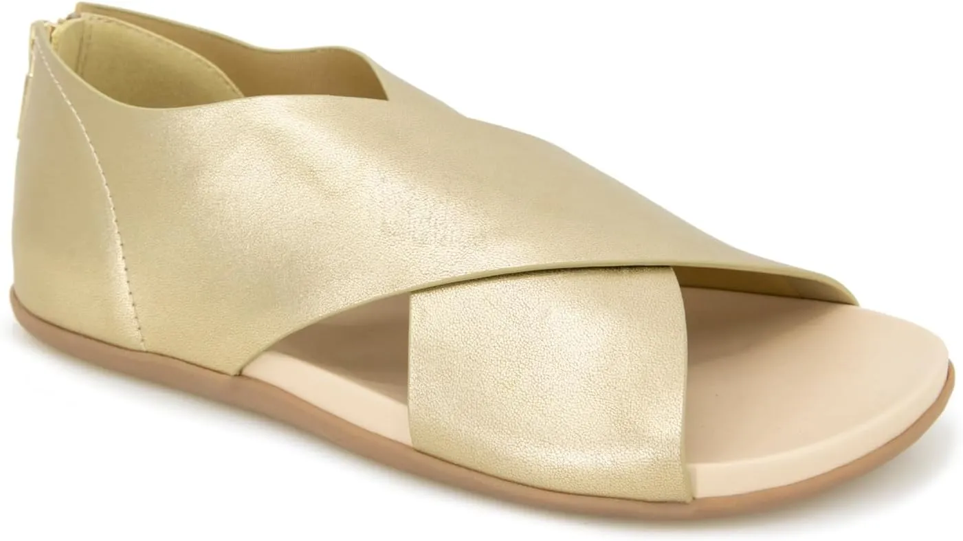 Kenneth Cole REACTION Women's Selena Flat Sandal