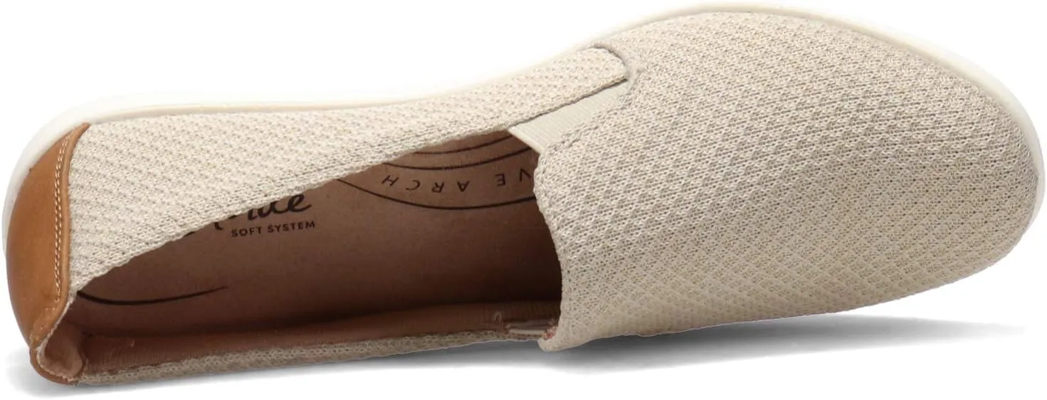 LifeStride Women's Next Level Slip-On Sneaker, Cream, 7