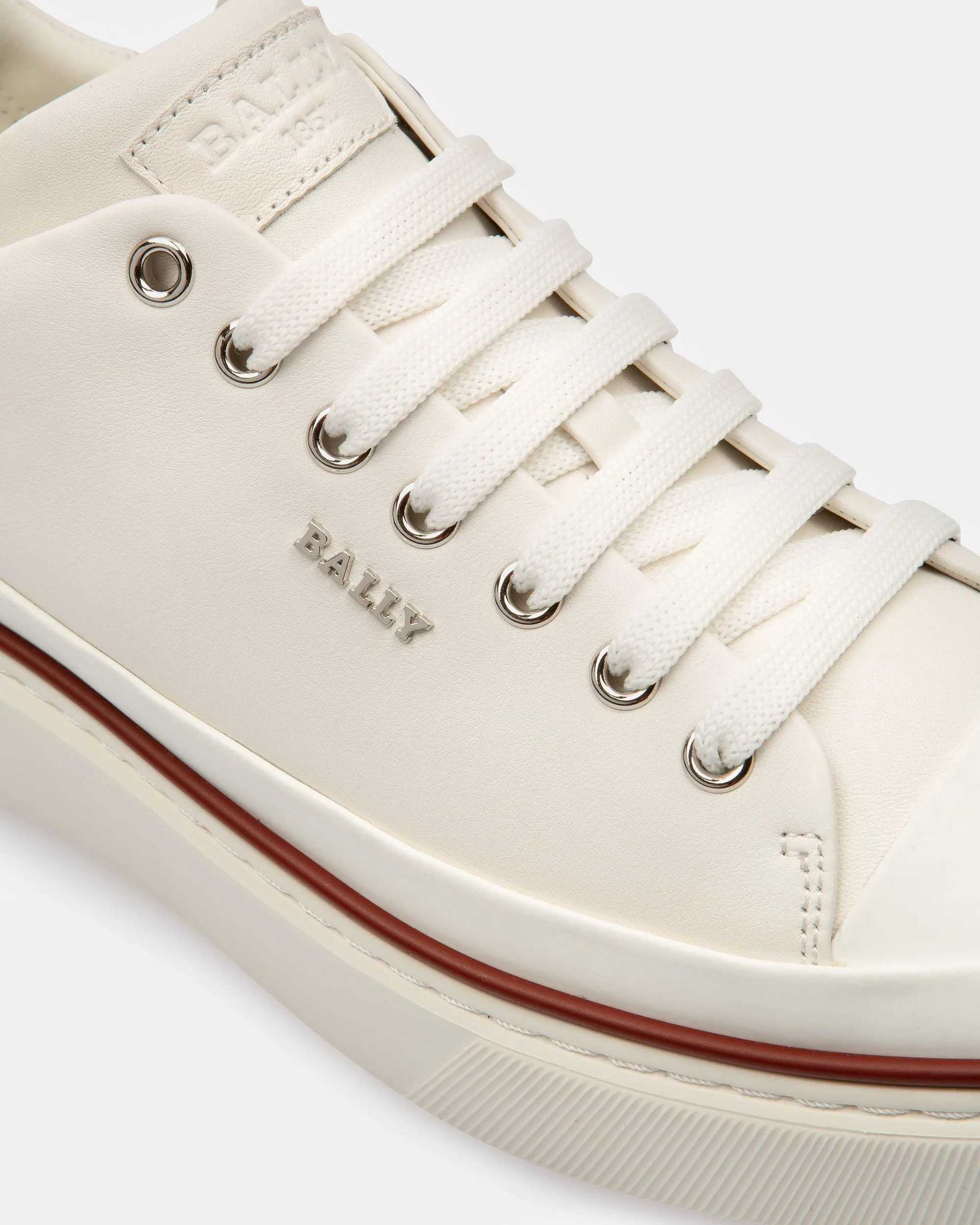 Maily Leather Sneakers In White
