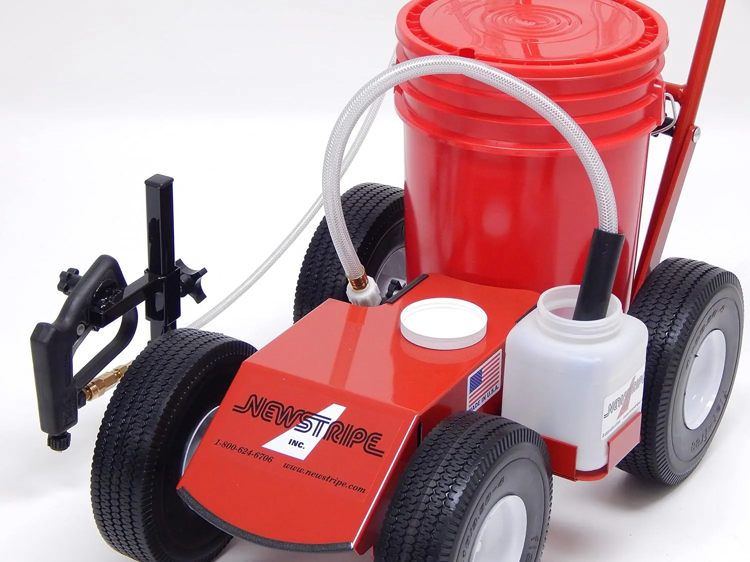 Newstripe EcoLiner Plus Battery Powered Field Striper (Part# 10004484) | Heavy Duty Diaphragm Pump, Detachable Spray Gun, 1-Gallon Cleaning Tank, 12V Deep Cycle Battery | 2-Year Warranty | Made in USA