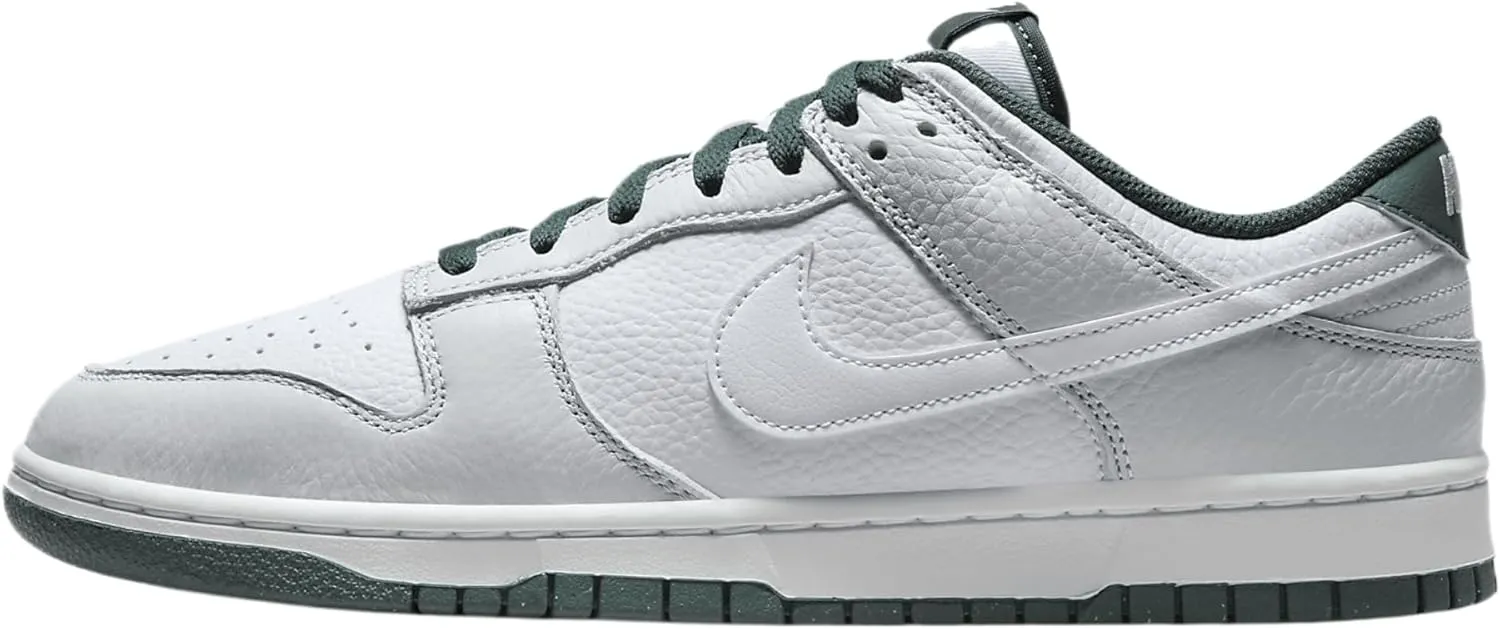 Nike Men's Sneaker