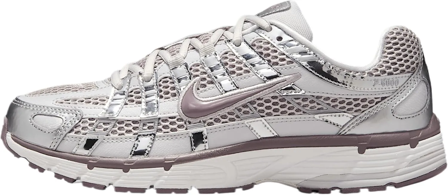 Nike Women's Sneaker