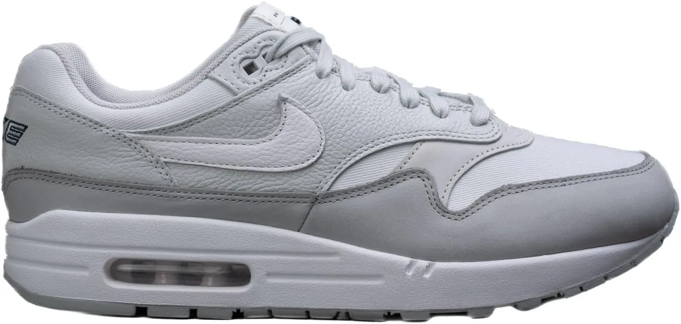 Nike Women's Sneaker