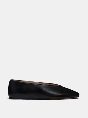 Regency Slipper /  Black Leather Shearling