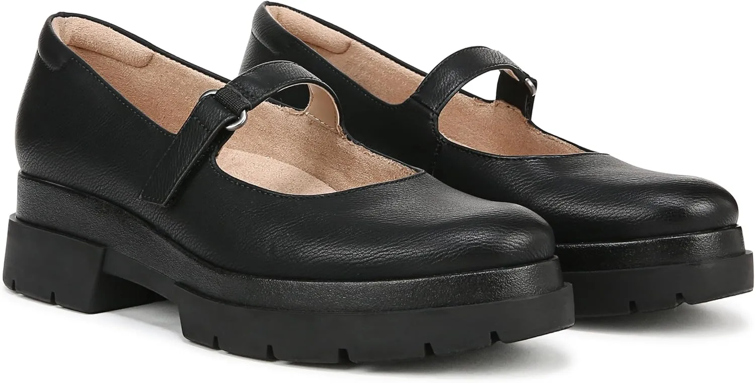 SOUL Naturalizer Women's Olivet Lug Sole Mary Janes Flat