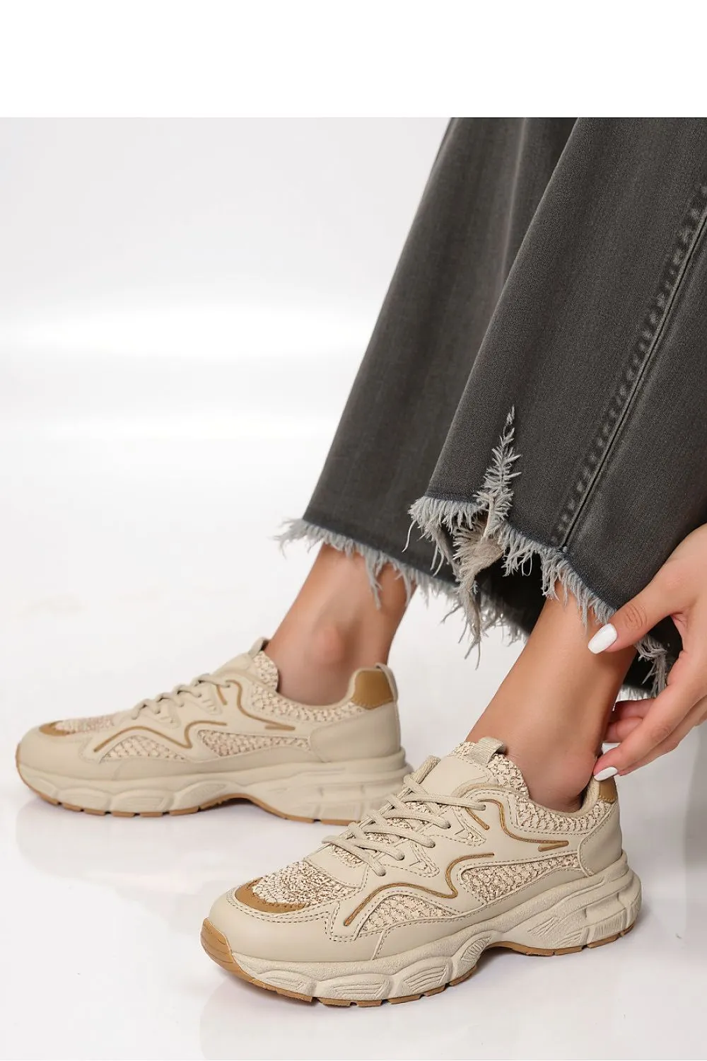 Sport Shoes Inello