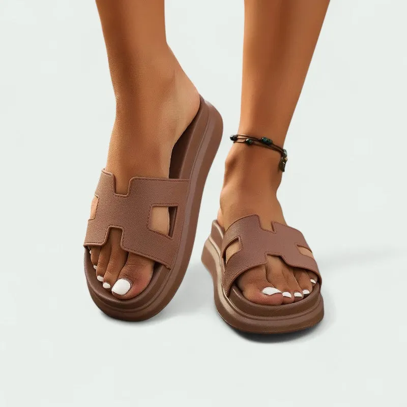 Strazoro | Slip-on Sandals with Cushioned Sole and Wide Fit Design (Women)
