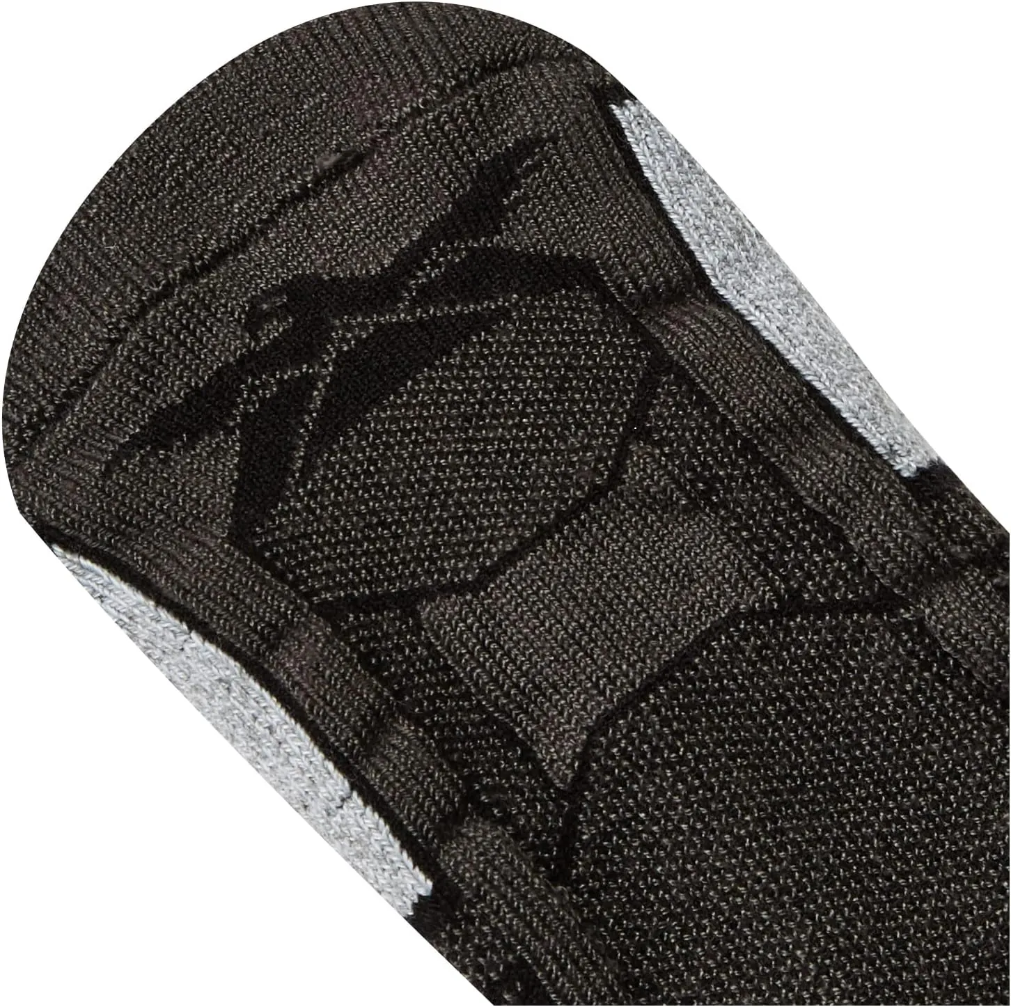 Thorlos Men's Oaqu Thin Cushion Outdoor Athlete Ankle Socks