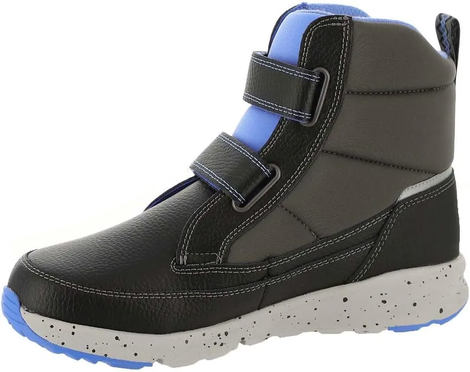 UGG Unisex-Child K Dannie Weather Snow Boot