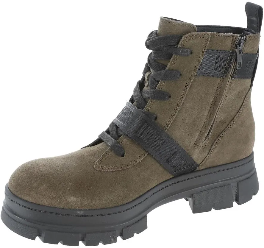 UGG Women's Ashton Lace Up Boot