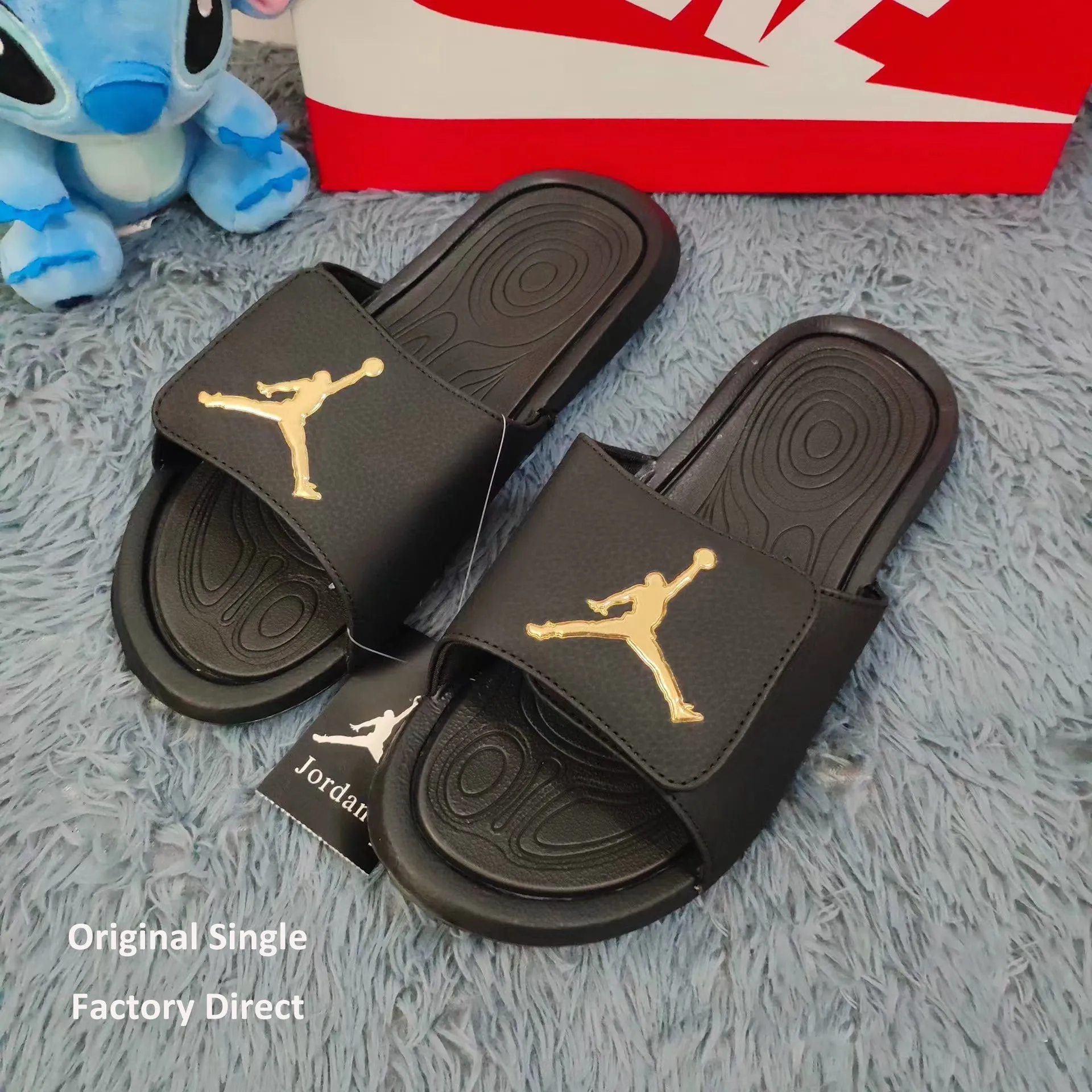 Unisex Cushioned Slippers Non-Slip Thick Sole Beach Sandals
