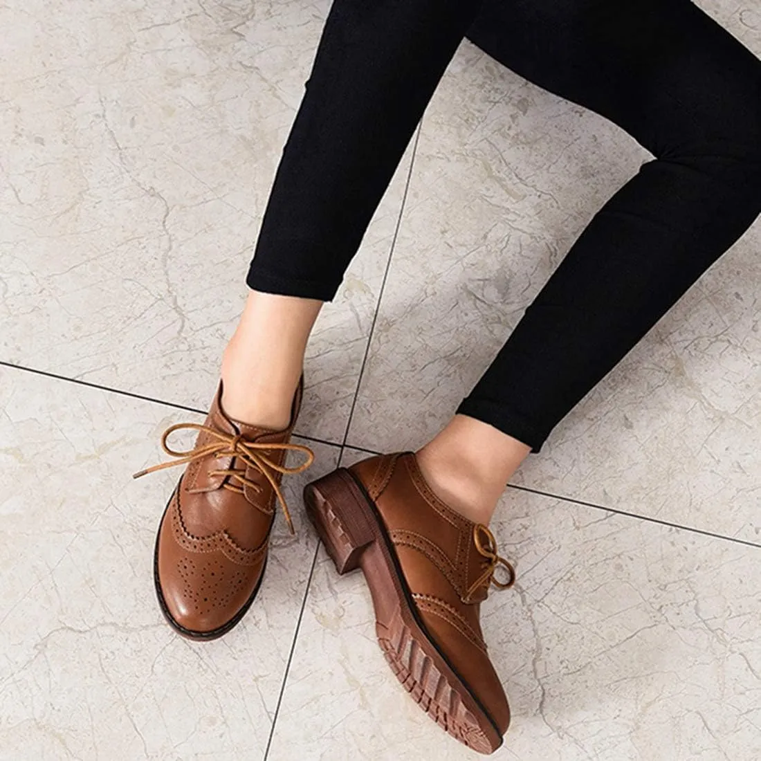 VOKLIN Women's Classic Flat Saddle Oxford Shoes Lace Up Wingtip Perforated Low Heels Vintage School Brogues