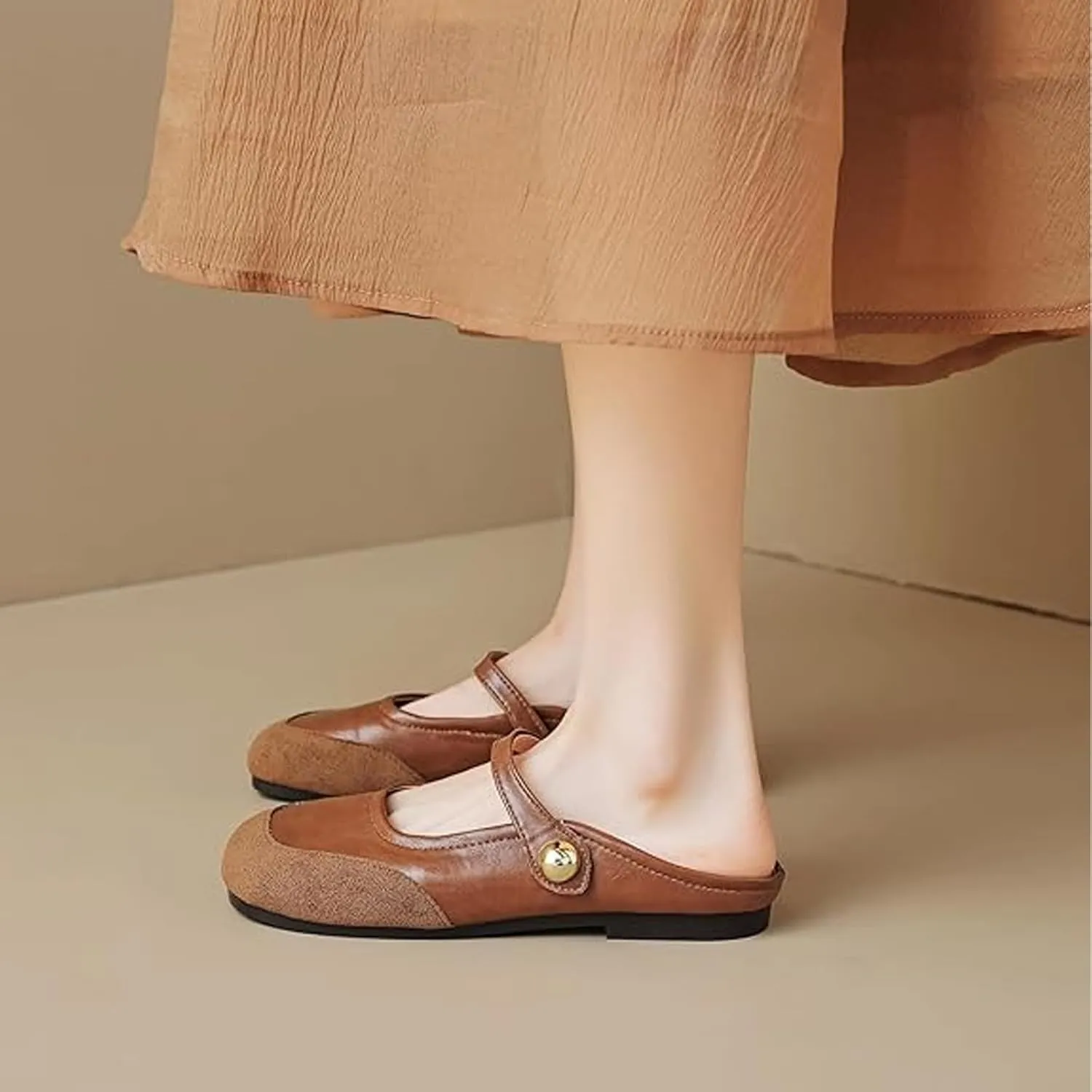 Women Mules,Adjustable Buckle Strap Mary Jane,Comfortable Slip on Shoes Mules,Closed Pointed Toe Backless Loafers
