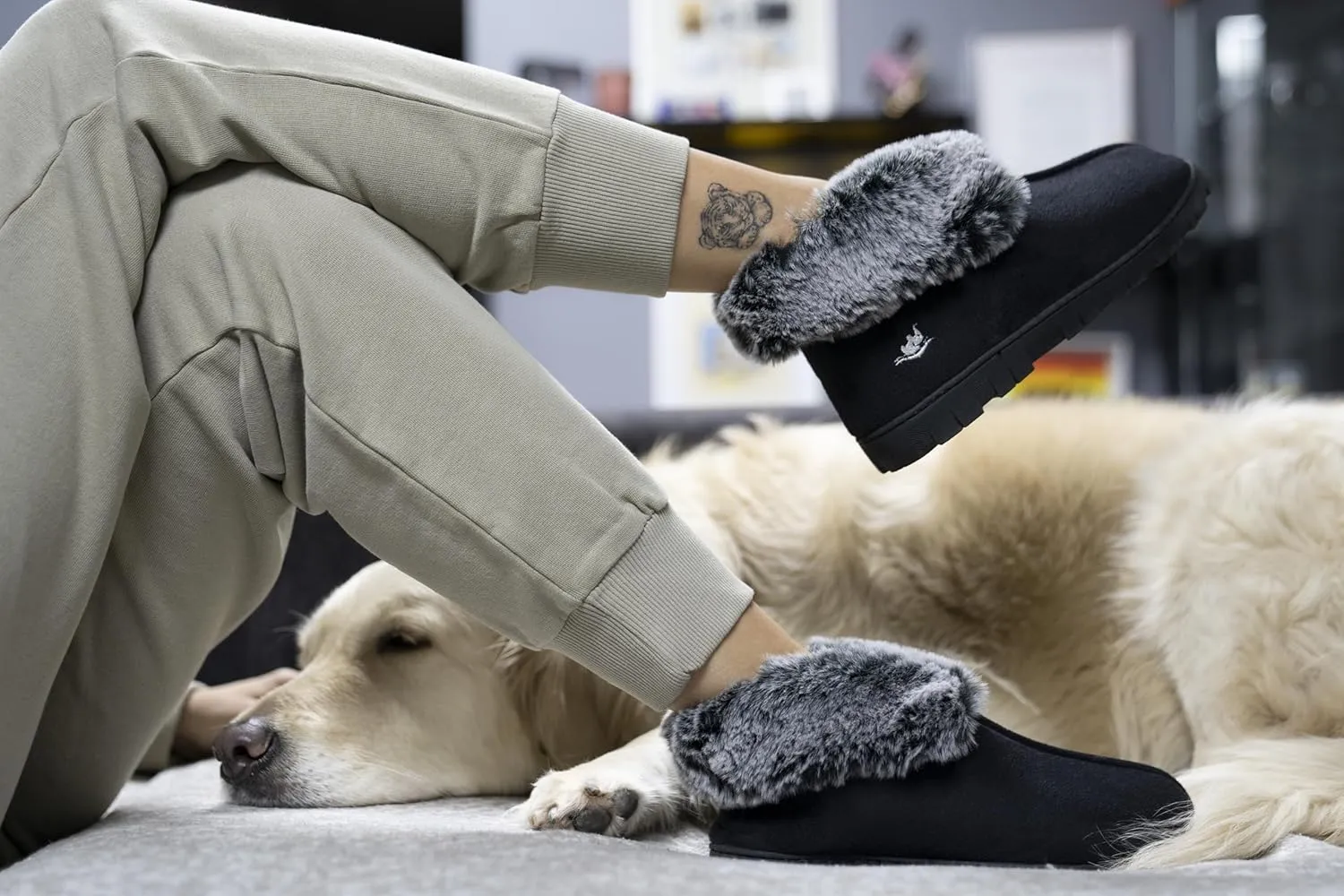 Women's Luxury Micro Suede Faux Fur Fleece Lining Slippers Bootie with Cozy High Density 80-D Memory Foam, Winter Warm Breathable Boot Slipper with Anti-Slip Indoor Outdoor Rubber Sole