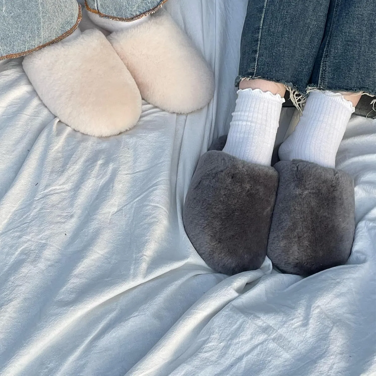 Womens Natural Sheepskin Fur Warm Slipper Comfy Slip on House Slippers Indoor Outdoor Scuff Slipper